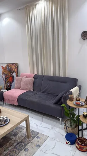 كنب سرير عدد 2 عدد مقاعد 6