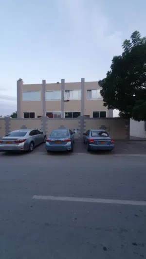 غرفة مع حمام ومطبخ بالحيل ش قريب الشارع العام 120RO I ROOM FOR RENT IN AL HAIL NO