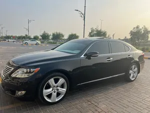 Used Lexus LS in Al Batinah