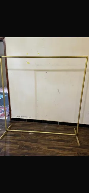 معالق ملابس عرطه