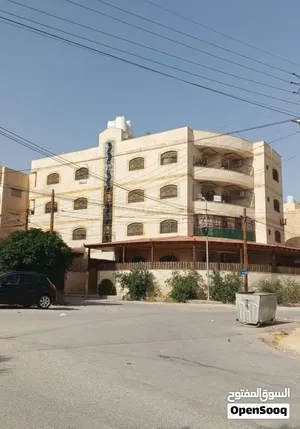 شقه طابق ثاني للبيع  الزرقاء الجديده الفلاتر مقابل مدارس الرباط الإسلامية