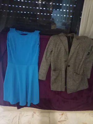فستان أزرق متوسط الطول كتان مع بلايزر جاكيت رمادي size M blue dress casual length with Grey blazer
