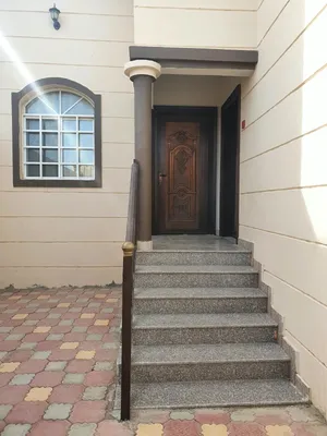 200 m2 3 Bedrooms Townhouse for Rent in Al Batinah Sohar