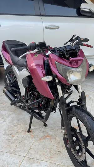 اباتشي RTR 160cc سبورت قمه فالنضافه  بموديل حديث