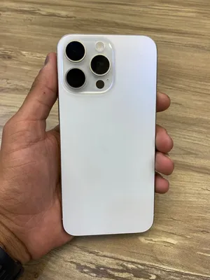 iPhone 15 Pro Max 256GB – أبيض – خالص الضريبة