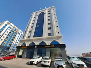 مكتب للايجار غلا موقع مميز قريب بنك مسقط/Office for rent in Ghala Prime location near Bank Muscat