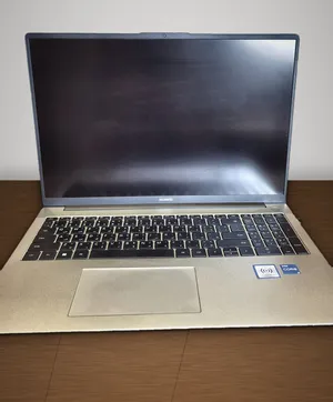 Huawei matebook d16 core i5-12450H