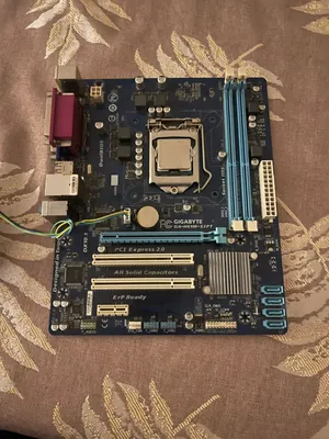 مذربورد جيجابايت مع معالج إنتل Gigabyte H61 + Core i7 3770 Bundle