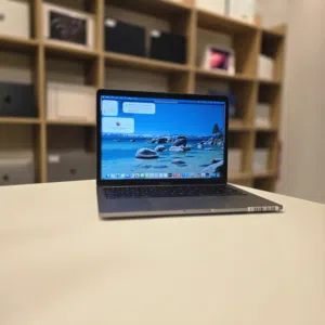 MacBook Pro M1 - 16GB RAM - 512GB SSD