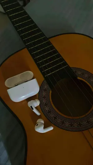 جيتار للبيع