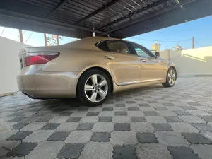 لكزس LS460L