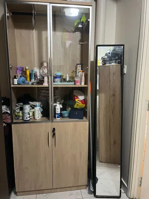 Wooden cabinet and side mirror