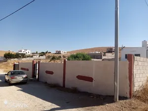 1 Bedroom Farms for Sale in Mafraq Ain wa Al-Ma'mariyyeh