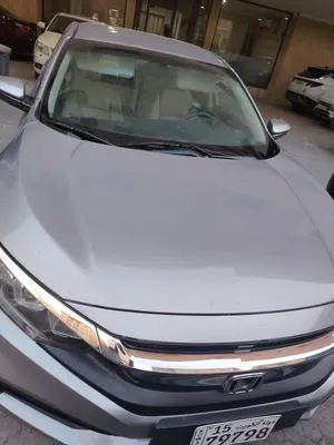 هوندا سفك 2020 ممشي 119للييع نظيف حجم المكينه 1600 جداً جداً الله يبارك لصحب النصيب رخصه عام