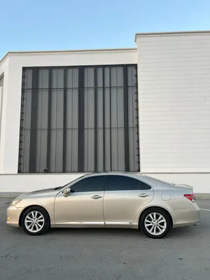 Used Lexus ES in Al Batinah