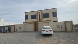 توين فلة في المنومة قريب قصر البركة
