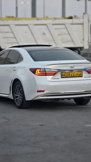 Used Lexus ES in Al Batinah