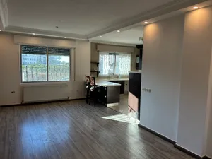 Apartment 3 BR 172 sq.m Jwico kitchen parquet floors شقه للبيع الجبيهه حي الجامعه
