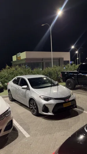 Used Toyota Corolla in Al Dakhiliya
