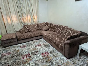 طقم كنب كورنر بحالة ممتازة جدا