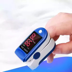 جهاز قياس و فحص نسبة الأكسجين بالدم Oximeter يوضع على الاصبع لفحص الاكسجين قياس اكسجين الدم