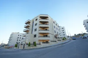 شقة 180 متر للبيع في شفا بدران خلف جامعة العلوم التطبيقية
