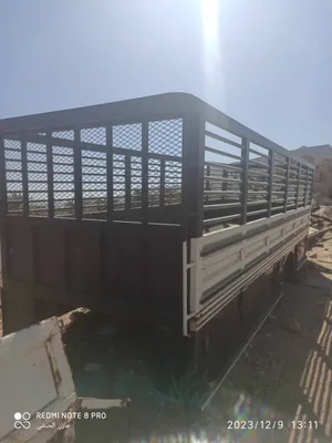 سطحه للبيع