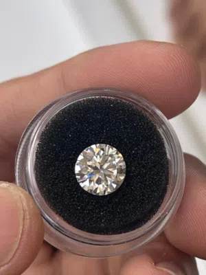 moissanite diamond(read description) الماس موسونايت(اقرأ وصف)