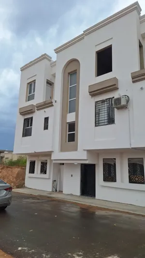 130 m2 2 Bedrooms Apartments for Rent in Tripoli Al-Serraj