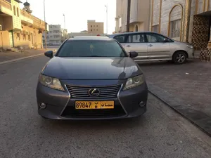Used Lexus ES in Dhofar
