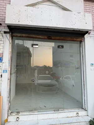للايجار محل تجاري ممتاز ورخيص بالسيب. شارع الشرادي