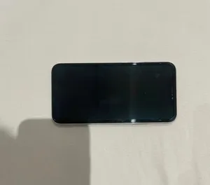 Apple iPhone X 256 GB in Al Ain