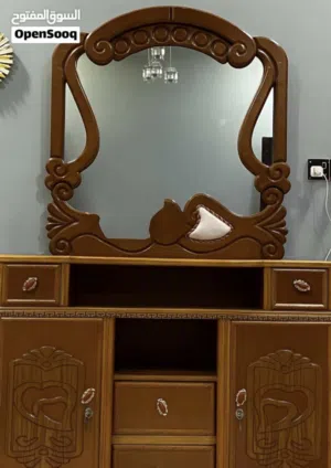 ميز مراية خشب صاج للبيع