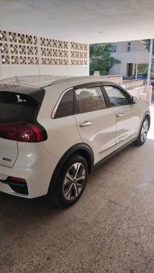 Used Kia Niro in Amman
