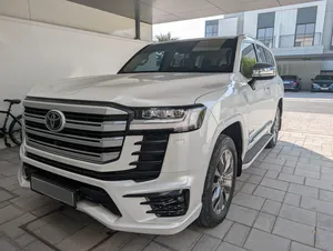 2024 Toyota Landcruiser TwinTurbo VXR Full Option - Al-Futtaim Warranty to 2028