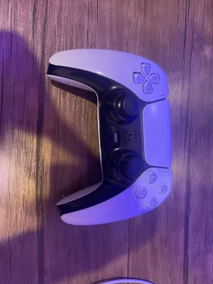 ايد ps5 بلايستيشن 5 لون ابيض