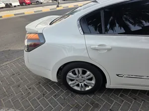 Nissan altima 2010 full option