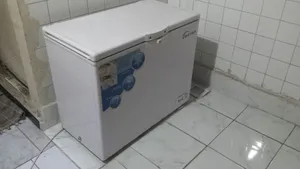 ثلاجة فريزر ماركة سكايبر