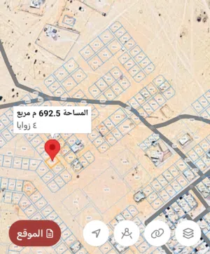 ارض بمخطط ظهر 1 بموقع مميز بمساحة كبيرة جنب البيوت والمدرسة والجامع