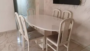 طاوله سفره اكل طاوله متحركه بتكبر وبتصغر