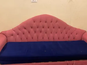 اثاث مستعمل