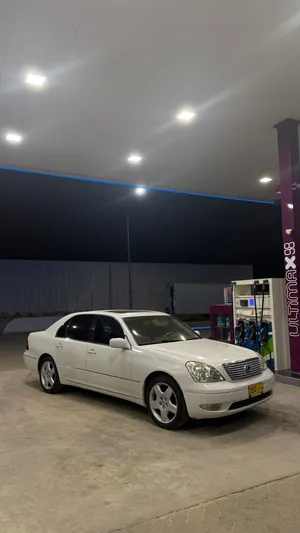 Used Lexus LS in Muscat