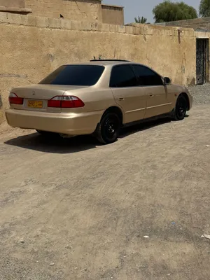 هوندااكوردرقم واحد فتحه 2001