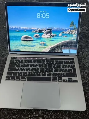 MacBook Pro m1prochip 13inch 512gb 8gb ram original battery and original box available