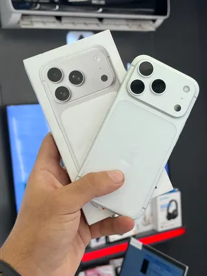 iPhone 17 pro 256gb sim بطارية 100/ الجهاز بحالة الوكالة متسعمل يومين فقط وارد شرق اوسط كفالة الوكيل