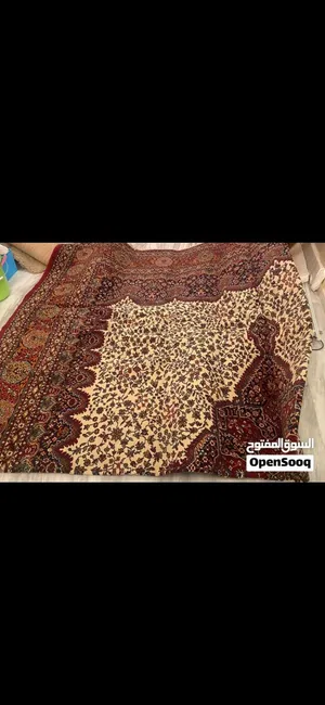للبيع سجادة بحجم ملكي نادر (4×5 متر - مساحة 20 متر مربع).