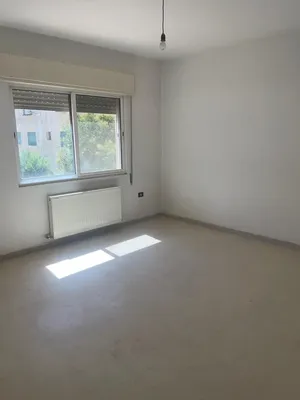 178 m2 3 Bedrooms Apartments for Sale in Amman Al Rabiah