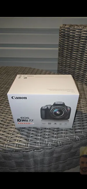 Canon rebel T7