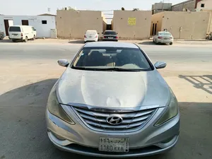 سوناتا للبيع