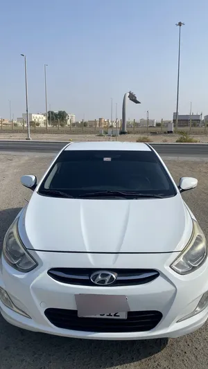 هونداي اكسنت 2015